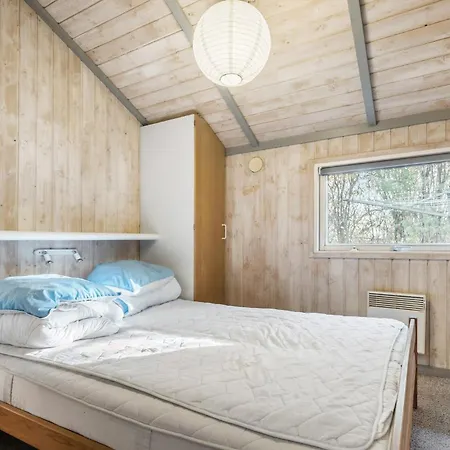 Beach Front Home In Føllenslev With Sauna *