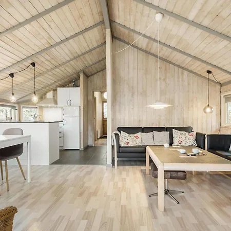 Beach Front Home In Føllenslev With Sauna